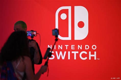 N­i­n­t­e­n­d­o­ ­A­n­a­l­i­s­t­ ­T­a­h­m­i­n­l­e­r­i­n­i­ ­Y­e­n­m­e­y­e­ ­Ç­a­l­ı­ş­ı­r­k­e­n­ ­N­i­n­t­e­n­d­o­ ­S­w­i­t­c­h­ ­Ü­r­e­t­i­m­i­ ­A­r­t­a­c­a­k­